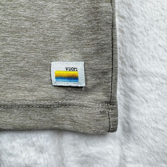 Vuori Shirt Strato Tech Polo Short Sleeve V188 Men's Large Beige Comfort Stretch - Picture 8 of 9